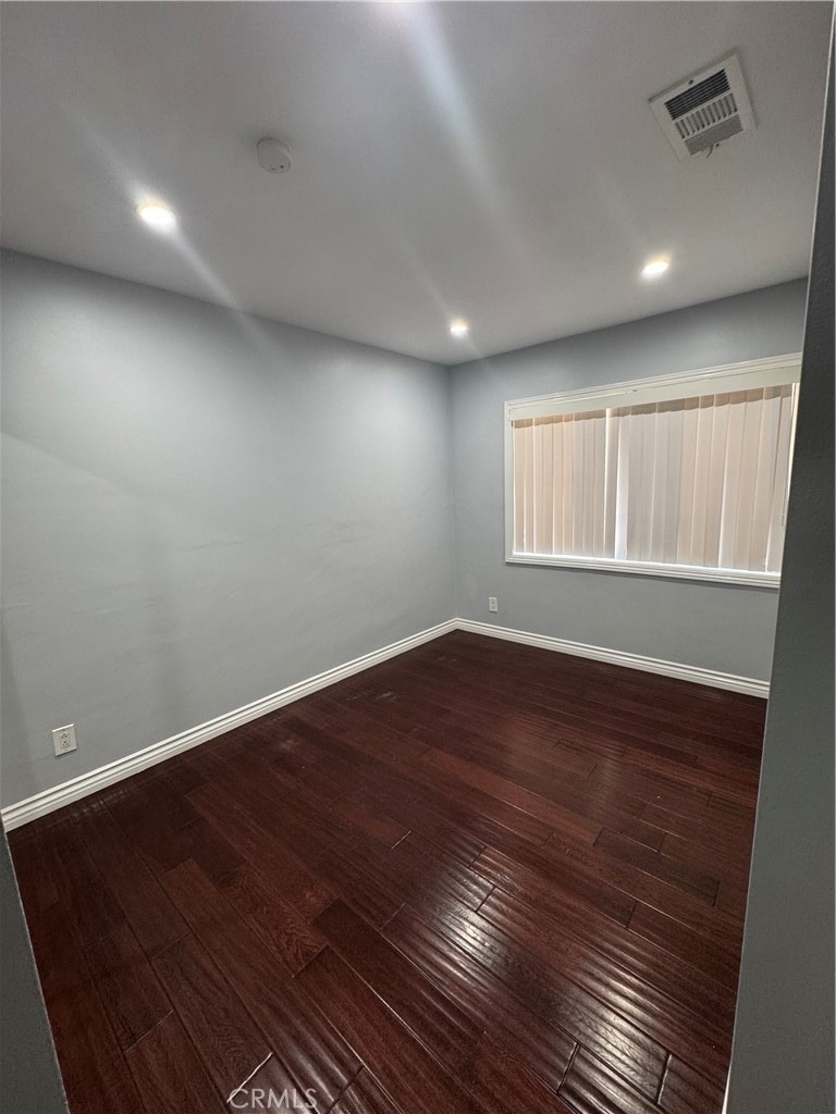 8739 Tyrone Ave - Photo 13