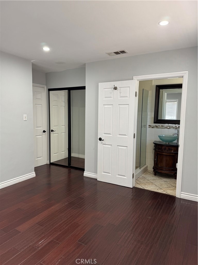 8739 Tyrone Ave - Photo 23