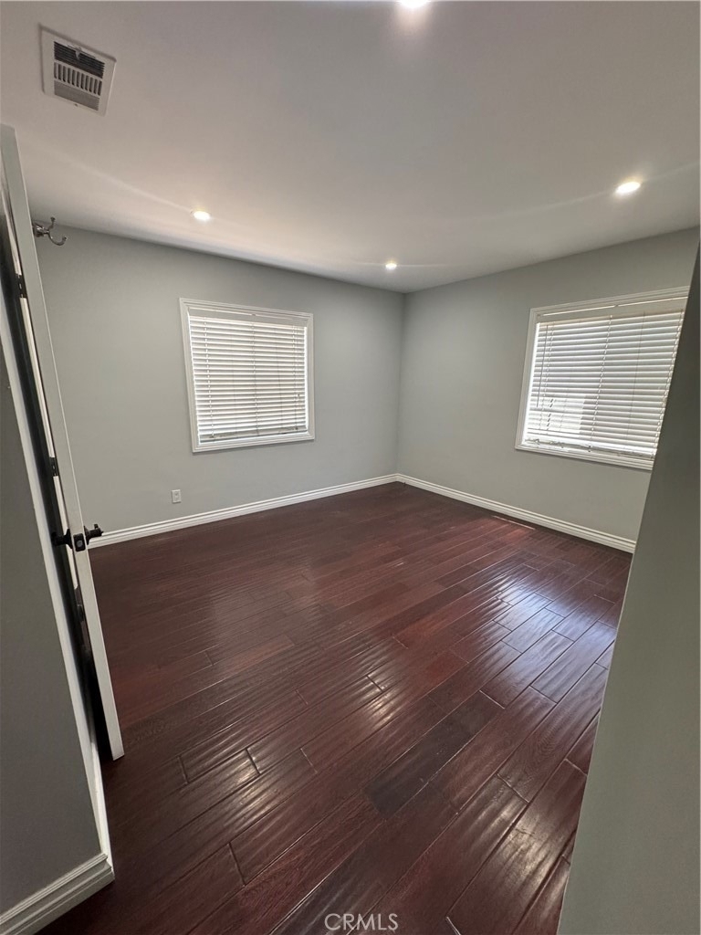 8739 Tyrone Ave - Photo 22