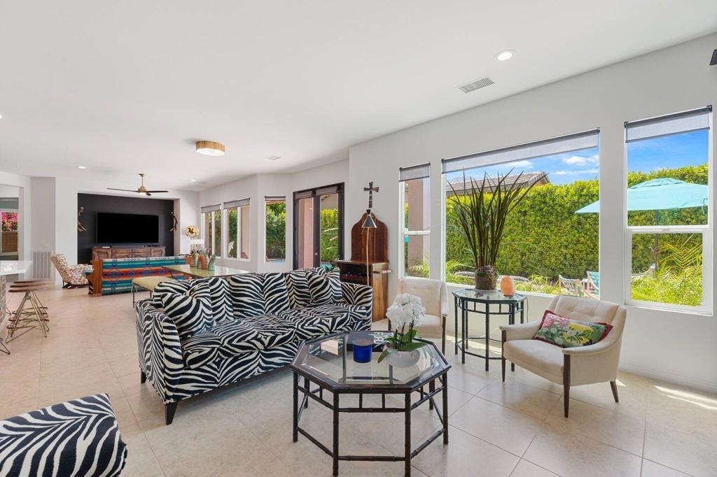 61185 Soaptree Drive - Photo 5