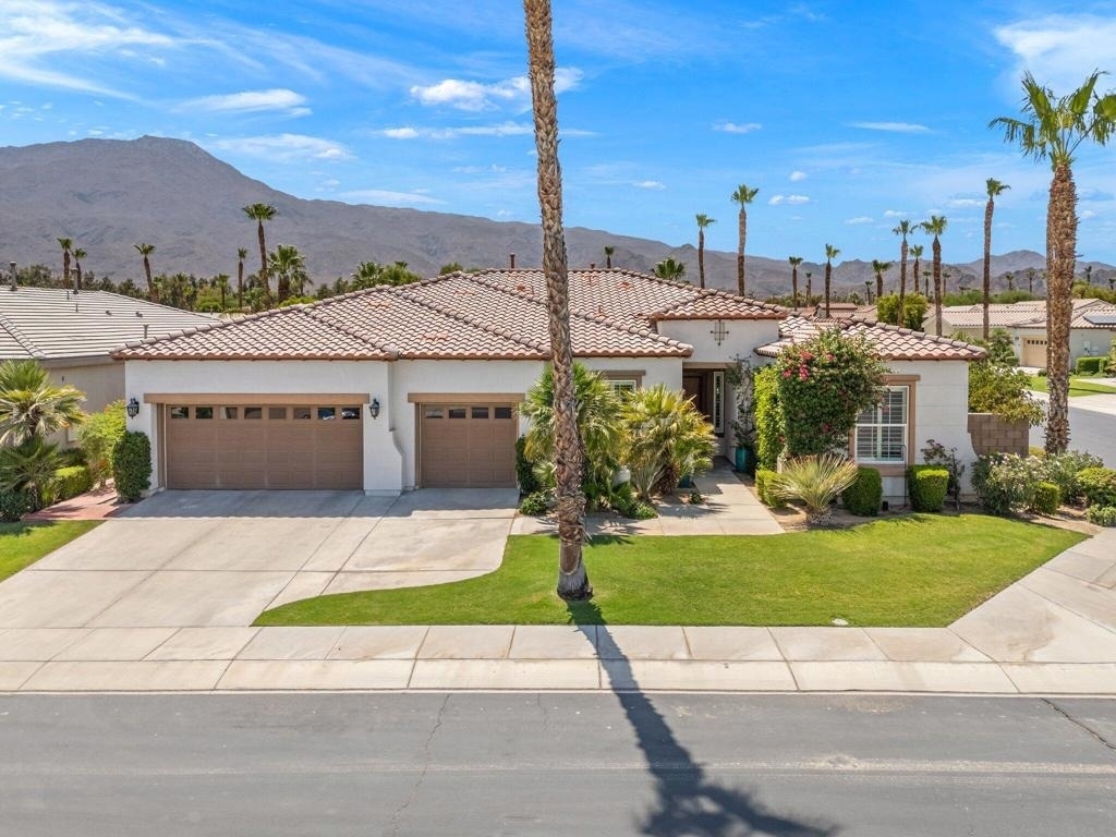 61185 Soaptree Drive - Photo 47