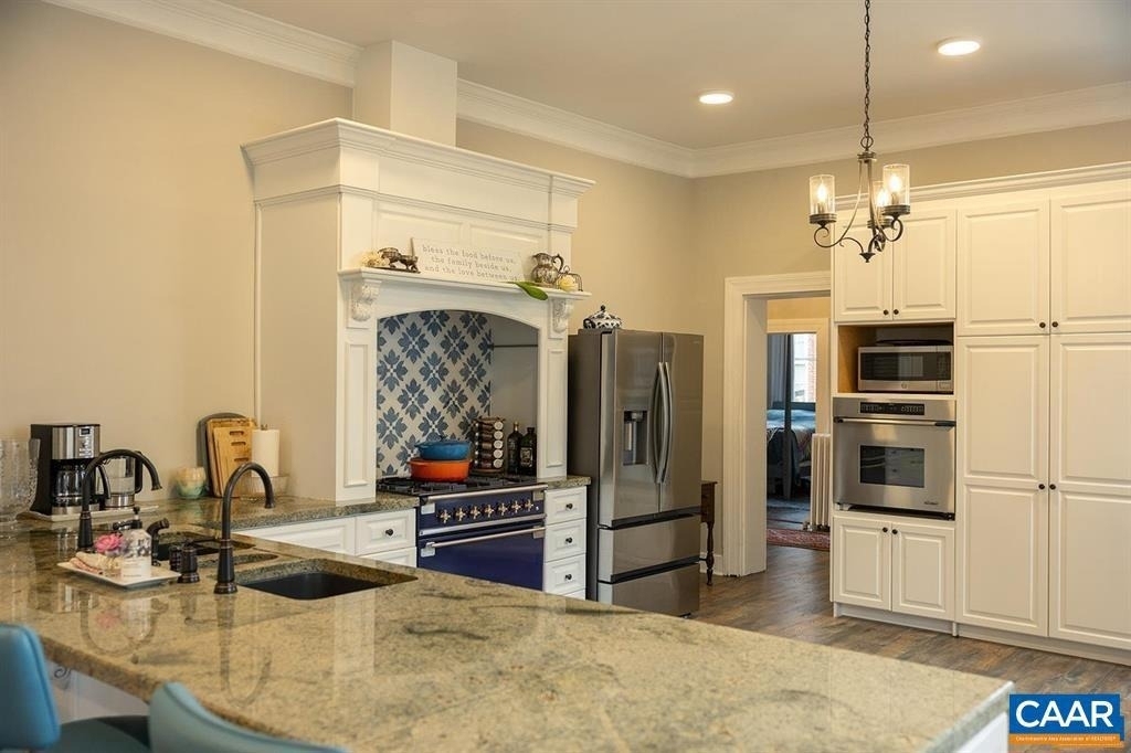 409 Park St - Photo 13