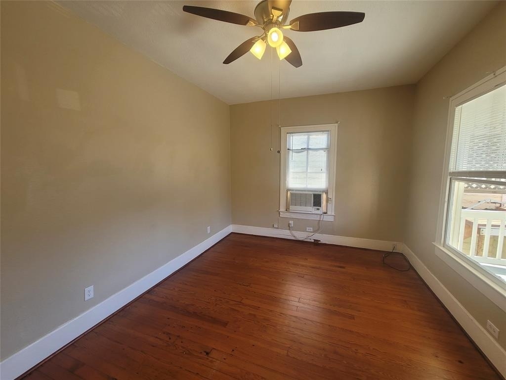610 16th Street - Photo 3