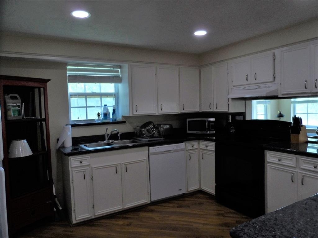 13545 Northshore Loop - Photo 9
