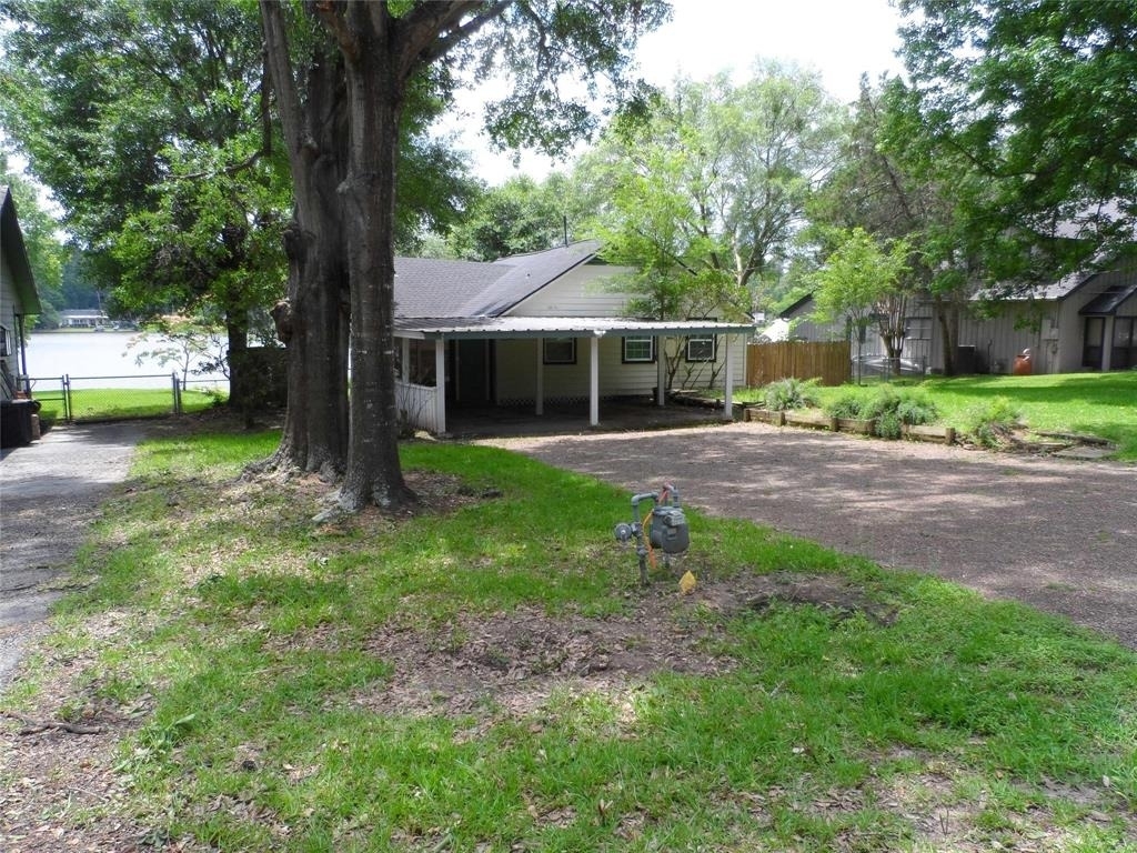 13545 Northshore Loop - Photo 0