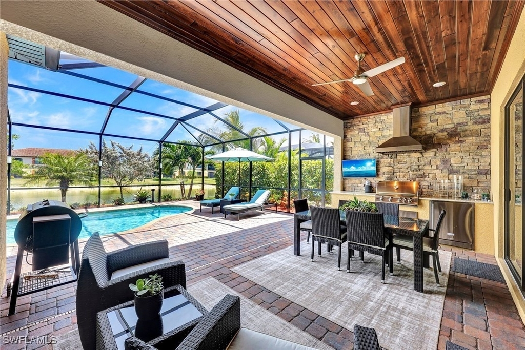 28101 Foxrock Court - Photo 0