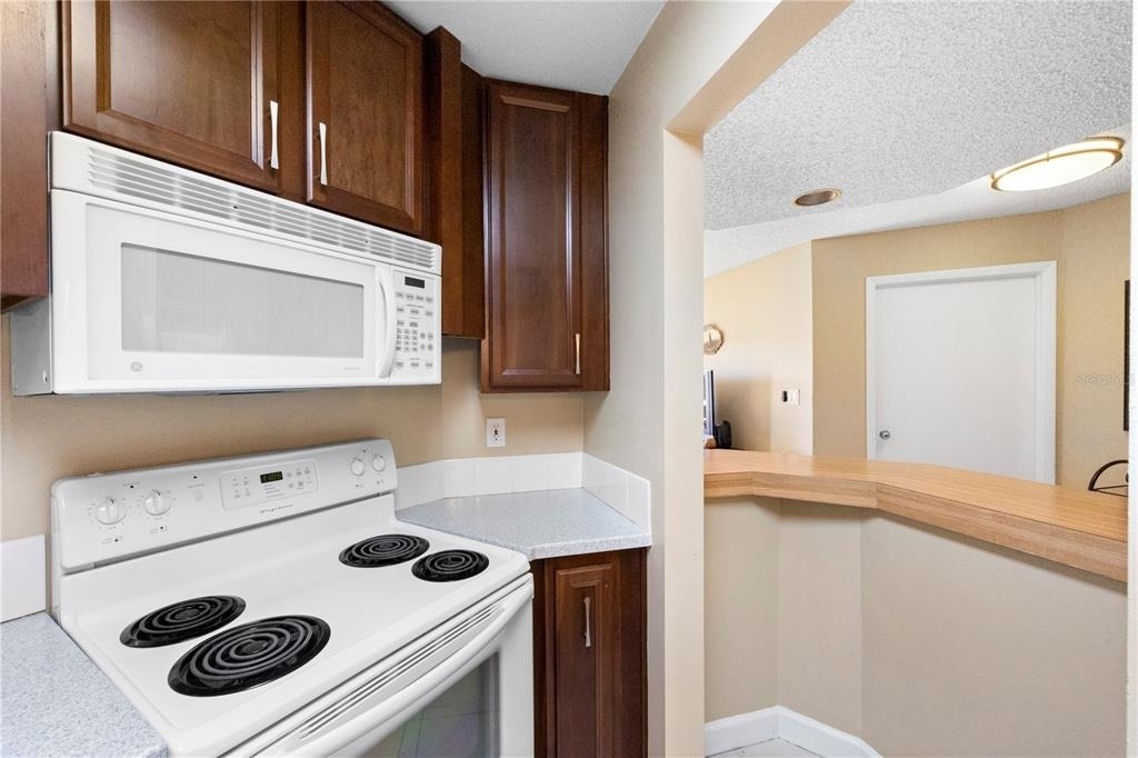 1515 Pinellas Bayway S - Photo 8
