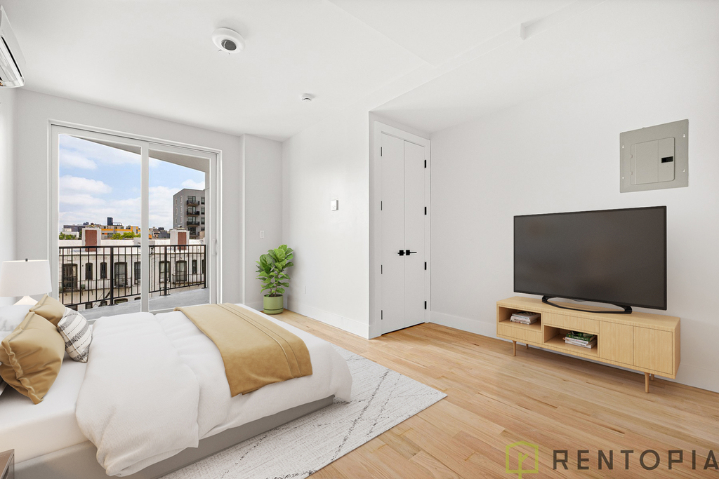 22 Frost Street - Photo 0