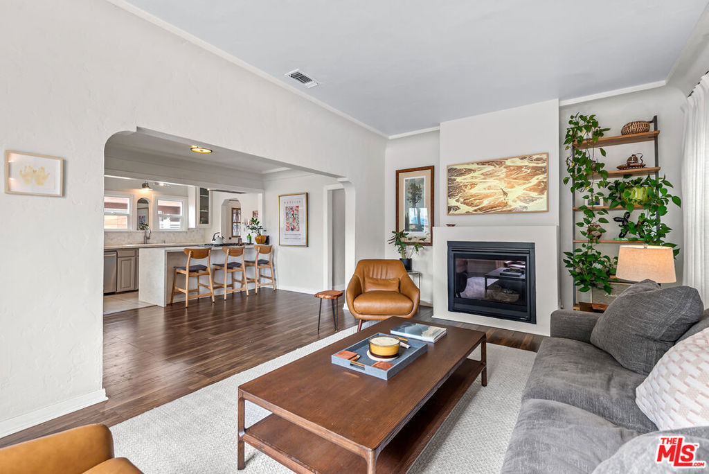 3429 Potomac Avenue - Photo 3