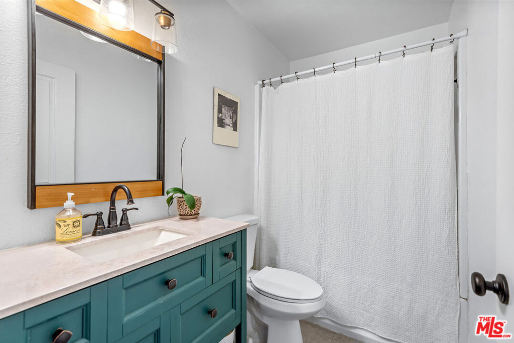 3429 Potomac Avenue - Photo 15