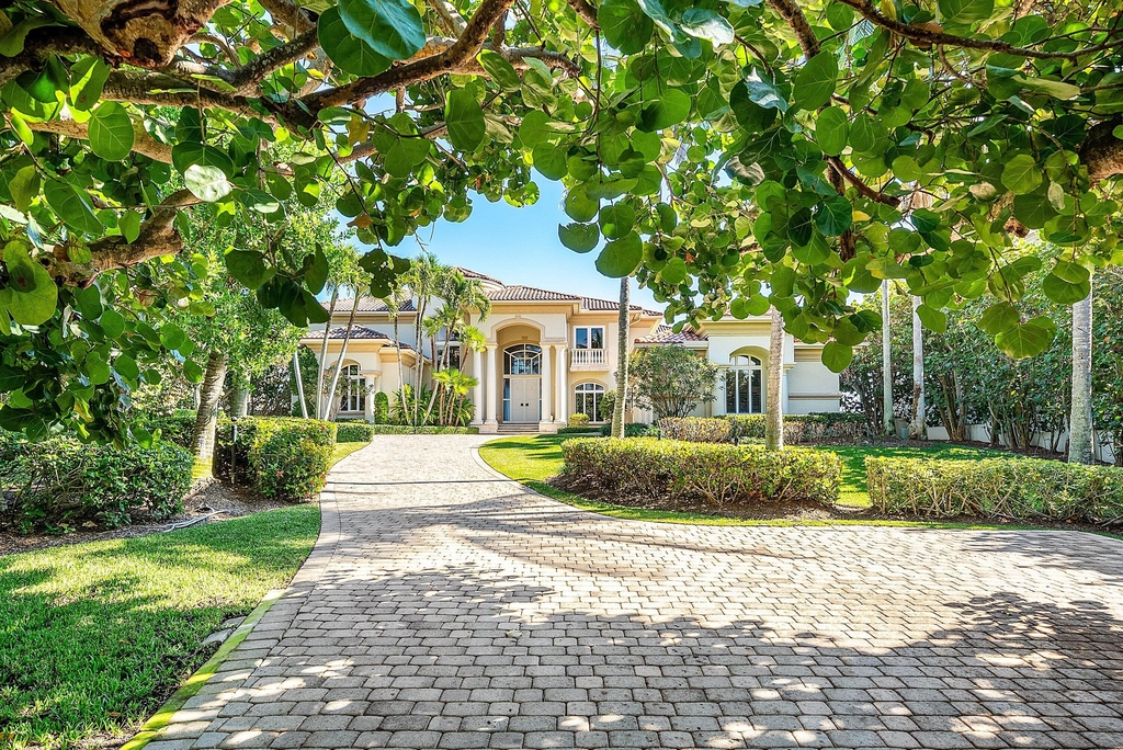 6373 N Ocean Boulevard - Photo 1