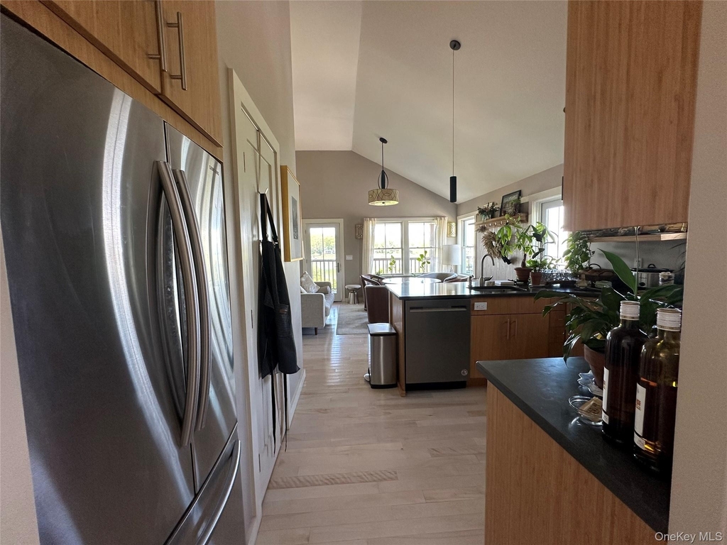 1854 N Bayview Road - Photo 16