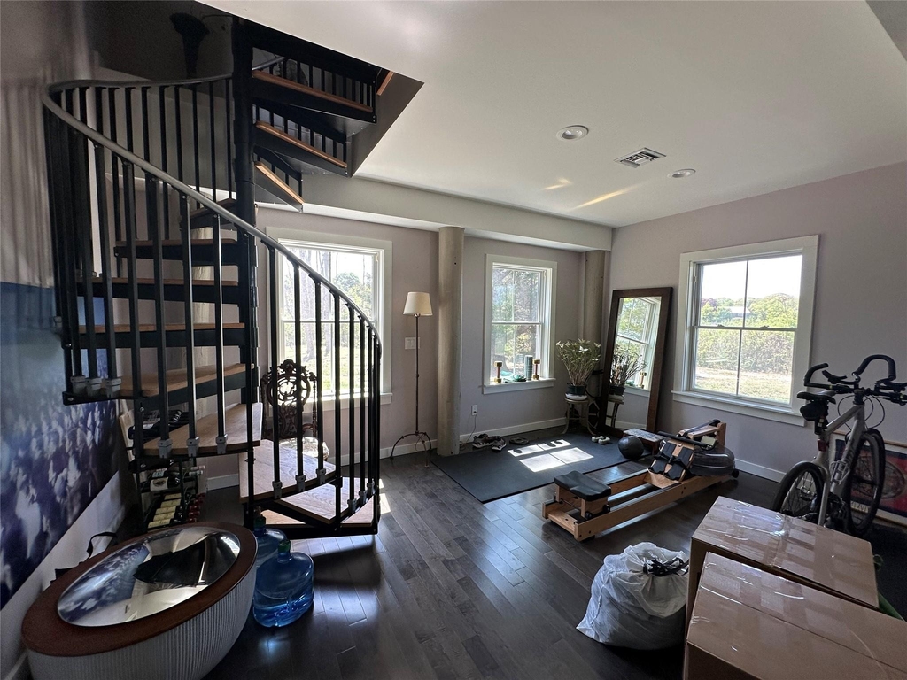 1854 N Bayview Road - Photo 11