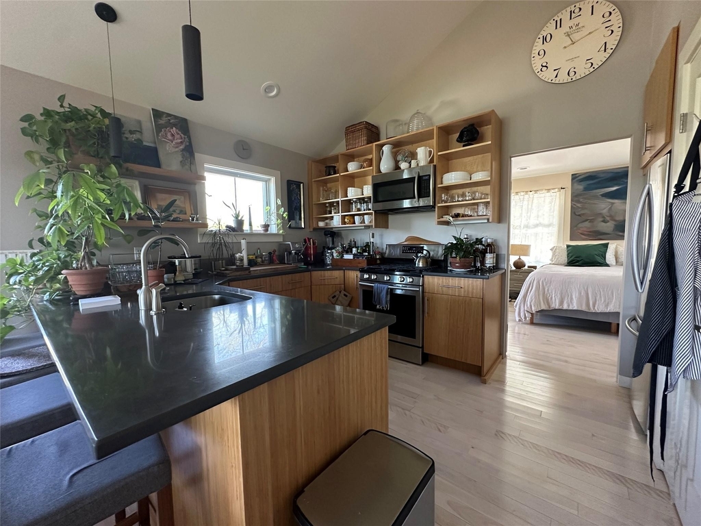 1854 N Bayview Road - Photo 15