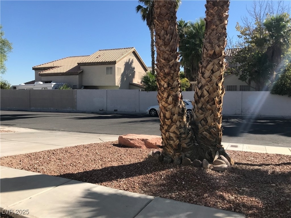 5423 Dancing Bear Drive - Photo 1