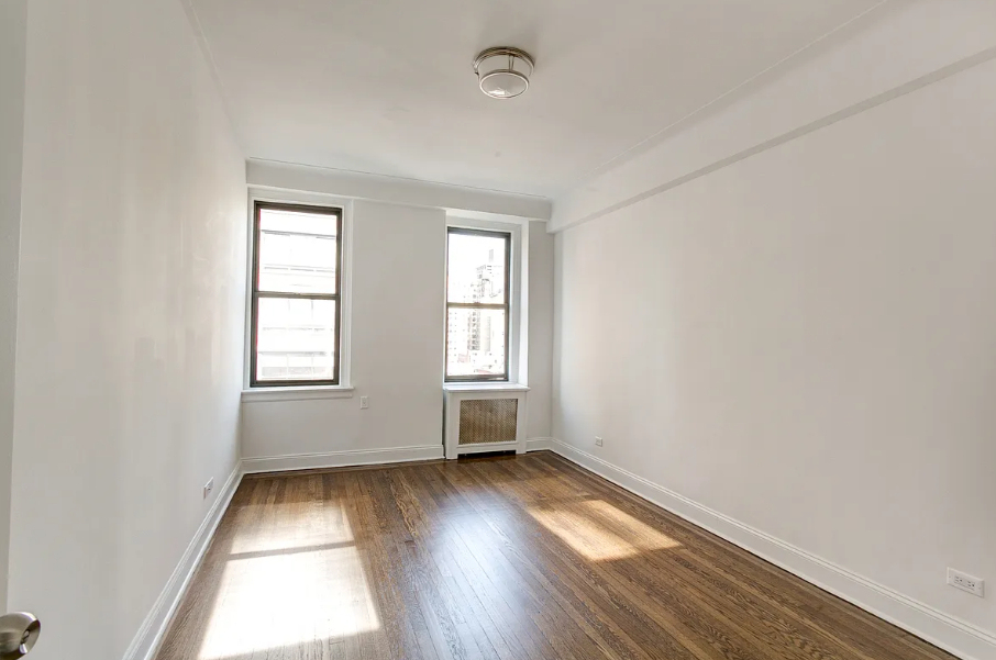 West 82 st  - Photo 4