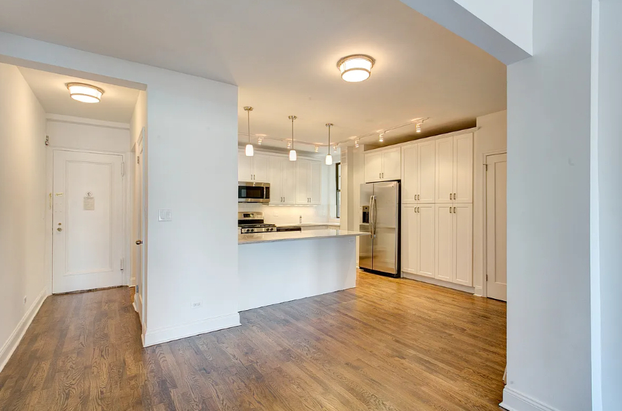 West 82 st  - Photo 0