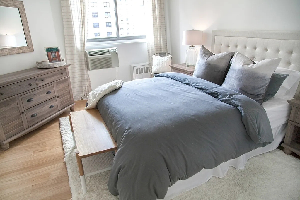 East 27th Street - Photo 3