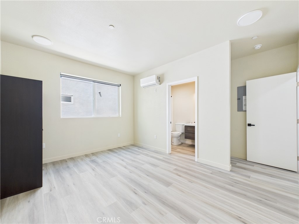 8457 Langdon - Photo 7
