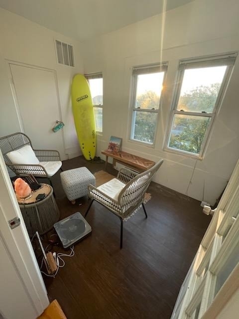 511 Laurelton Boulevard - Photo 12