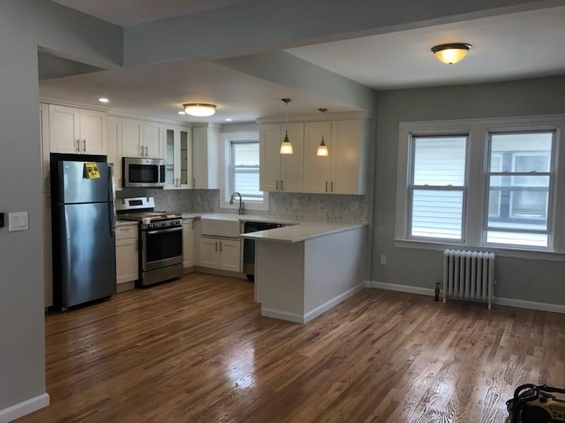 511 Laurelton Boulevard - Photo 9
