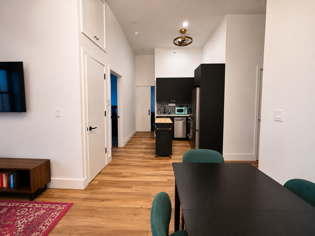 18 Howard Street - Photo 5