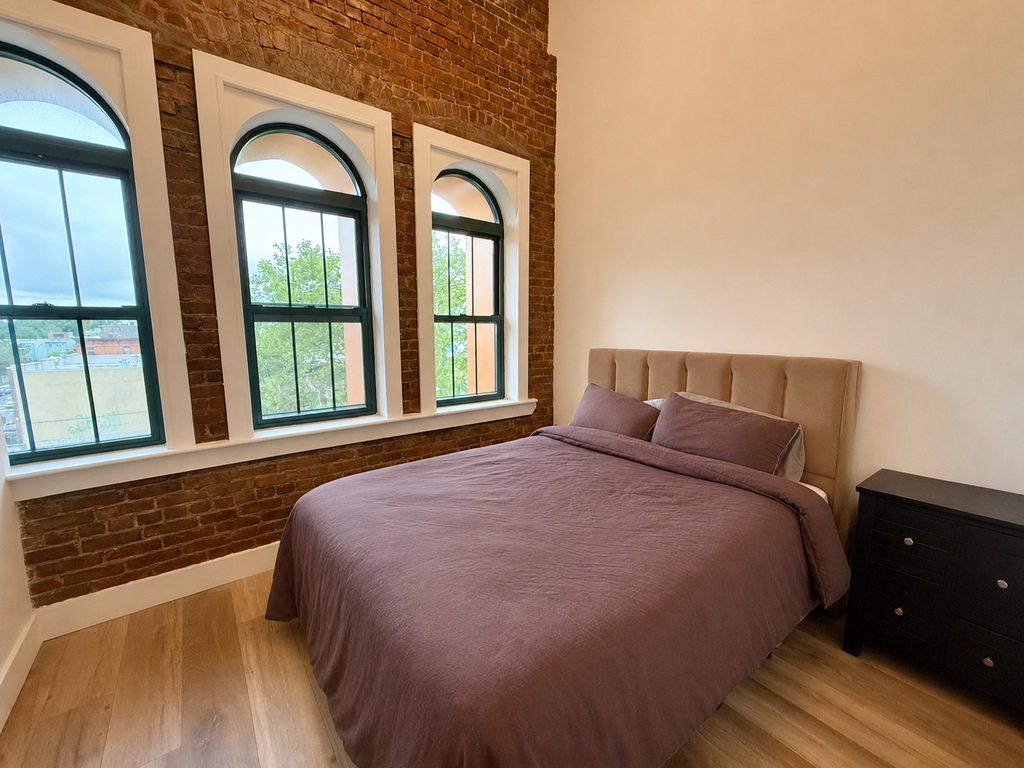 18 Howard Street - Photo 8