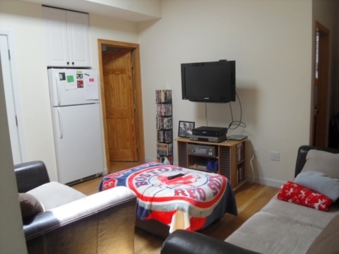 1800 Beacon St - Photo 1