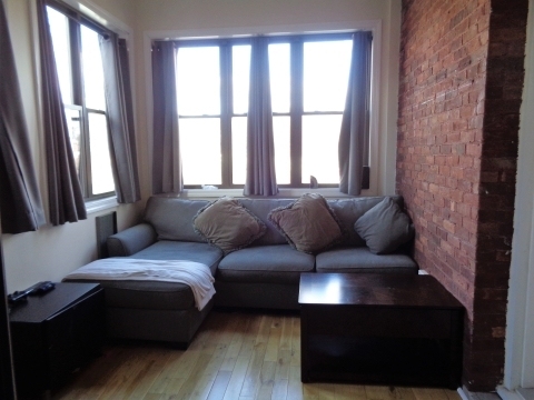 200 Winthrop Rd - Photo 3
