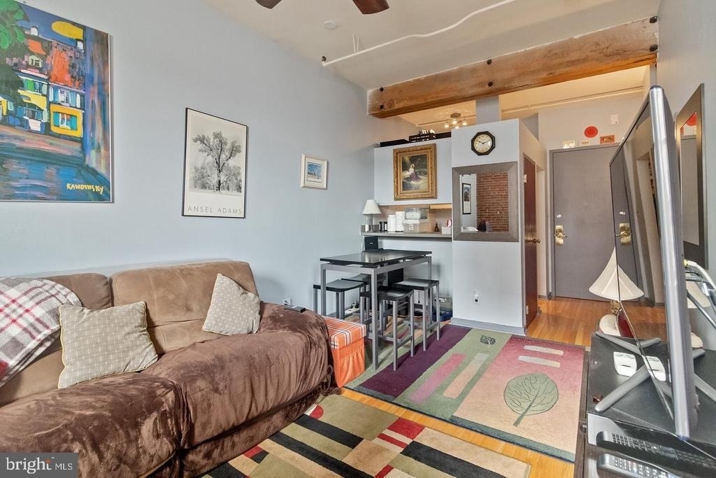 1010 Race Street - Photo 13