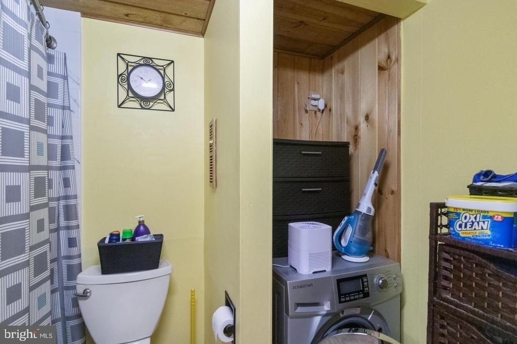 1010 Race Street - Photo 3