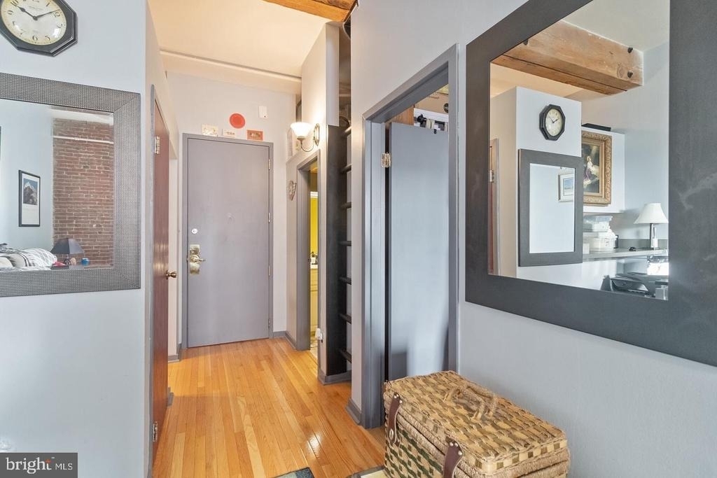 1010 Race Street - Photo 10