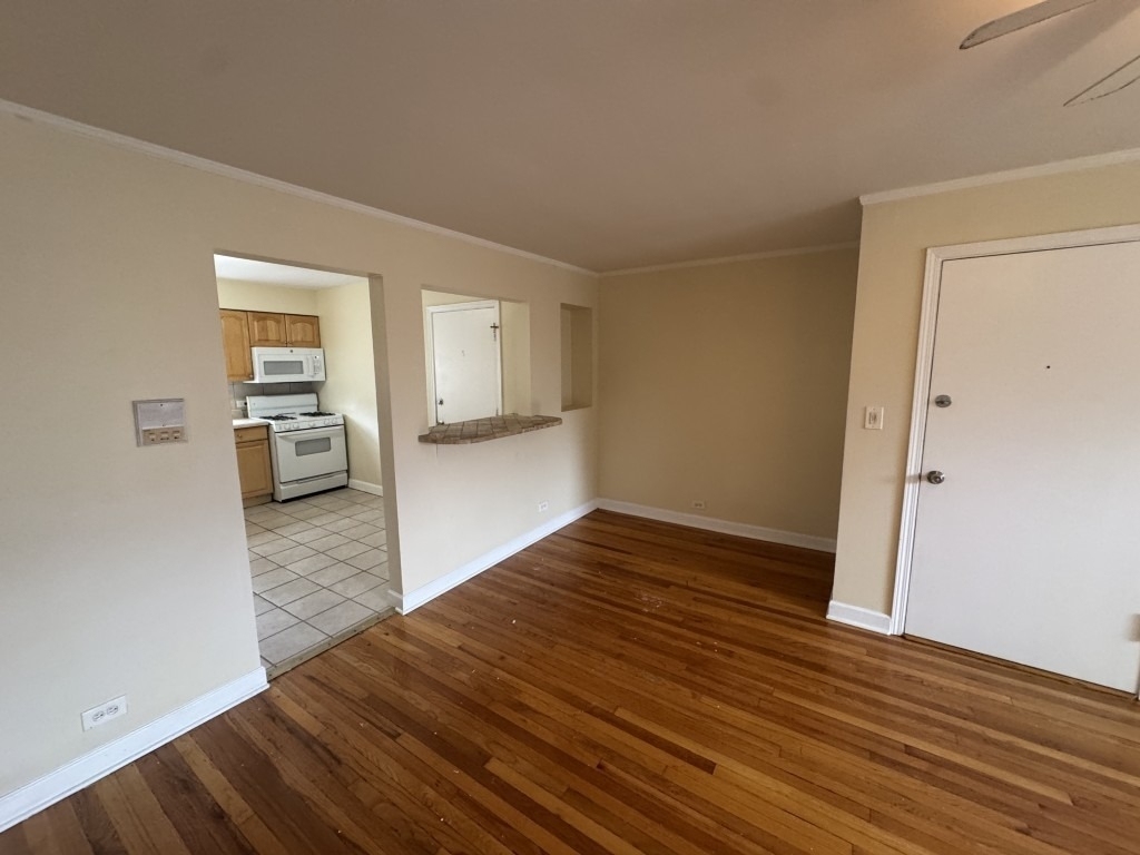 1528 N Harlem Avenue - Photo 2