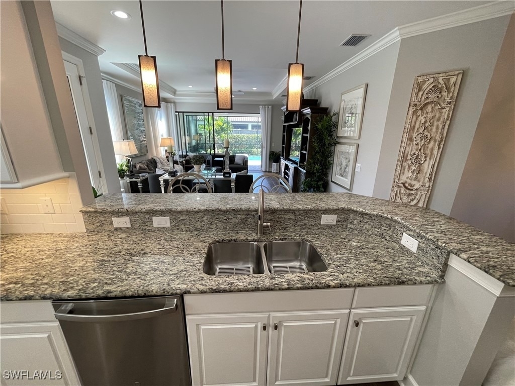 8328 Lucello Terrace N - Photo 6