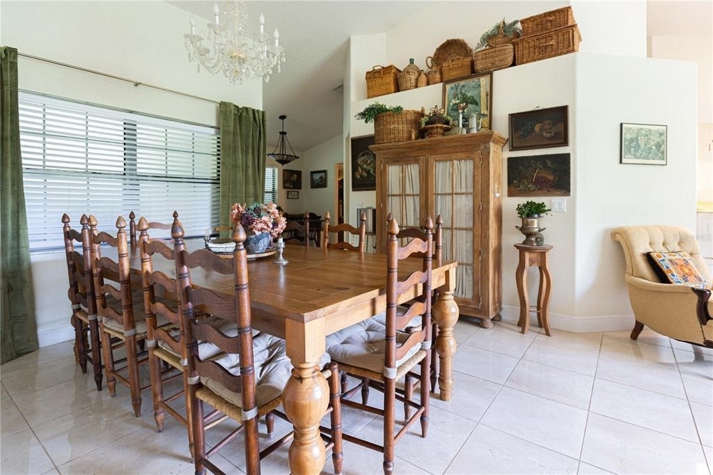 1915 Sw 40th Place - Photo 17