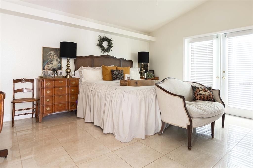 1915 Sw 40th Place - Photo 15