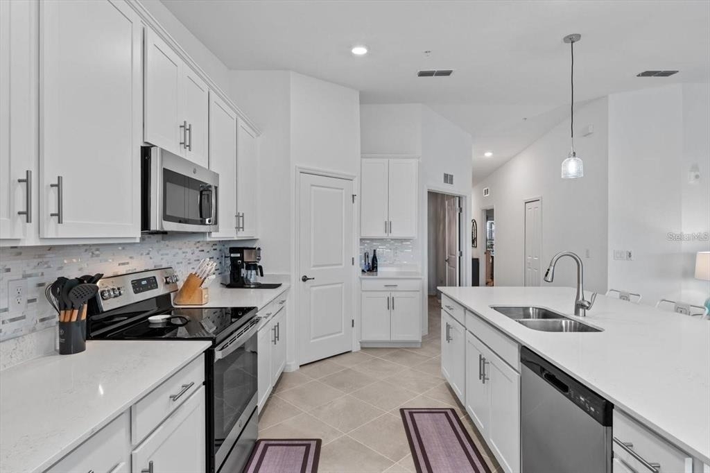 12440 Wellen Golf Street - Photo 15