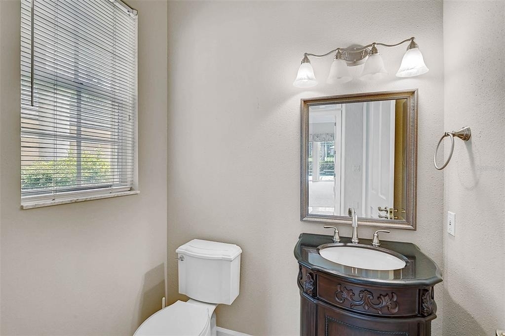 852 Macewen Drive - Photo 16