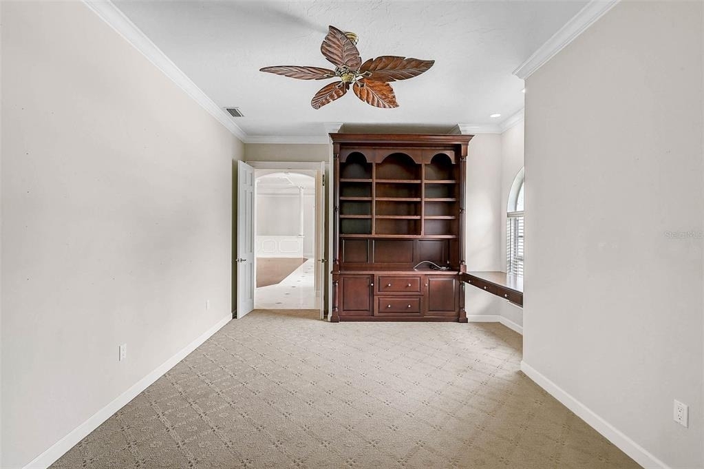852 Macewen Drive - Photo 17