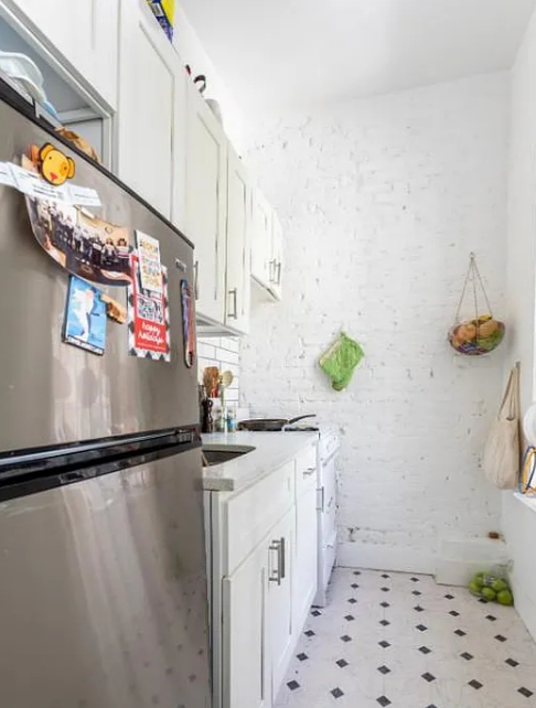 81 2nd Avenue - Photo 3