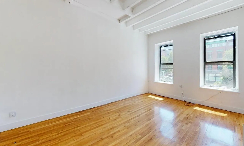 81 2nd Avenue - Photo 2