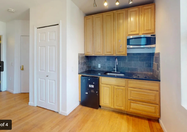 149 1st Avenue - Photo 2