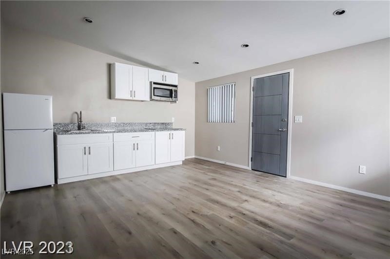 2201 Fairfield Avenue - Photo 5