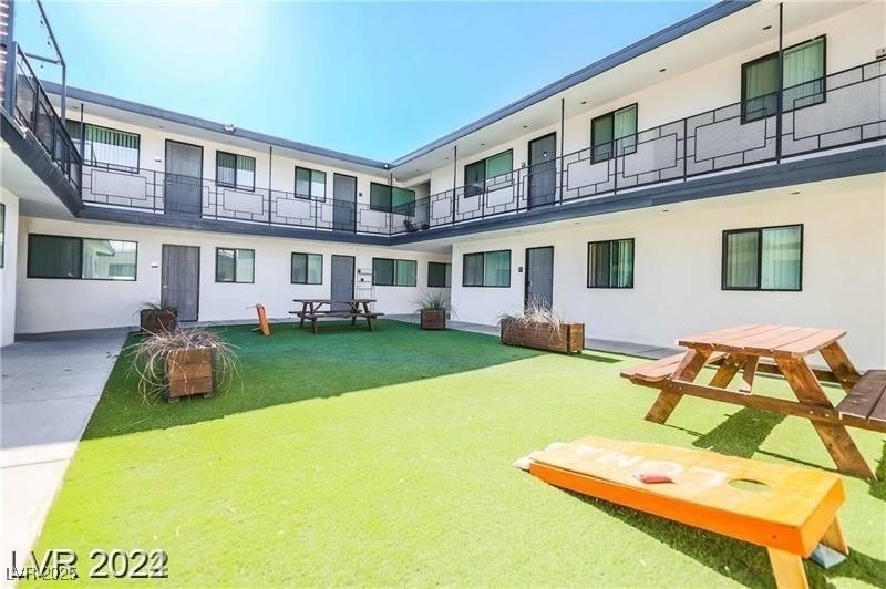 2201 Fairfield Avenue - Photo 1
