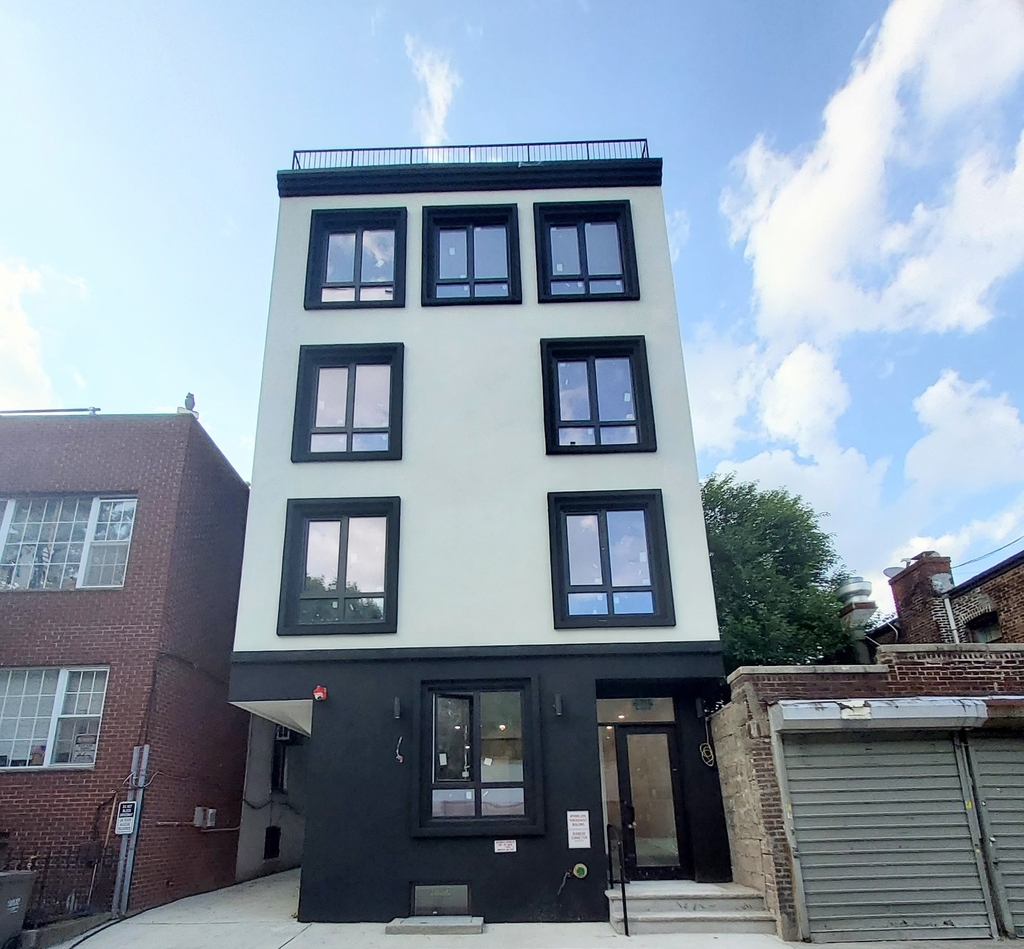 805 Monroe Street - Photo 3