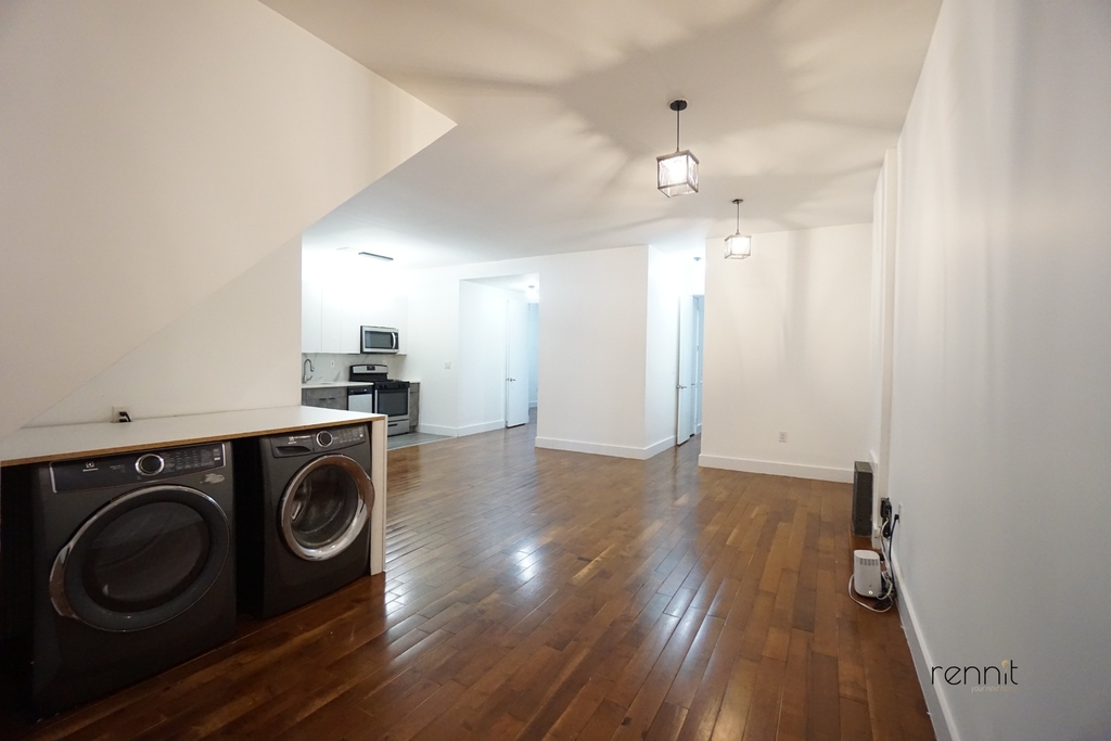 640 Kosciuszko Street - Photo 4