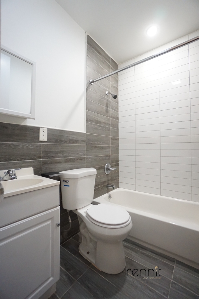 640 Kosciuszko Street - Photo 8