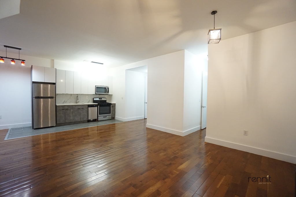640 Kosciuszko Street - Photo 2
