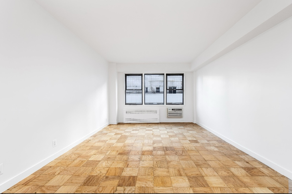  East 36th Street - Photo 0