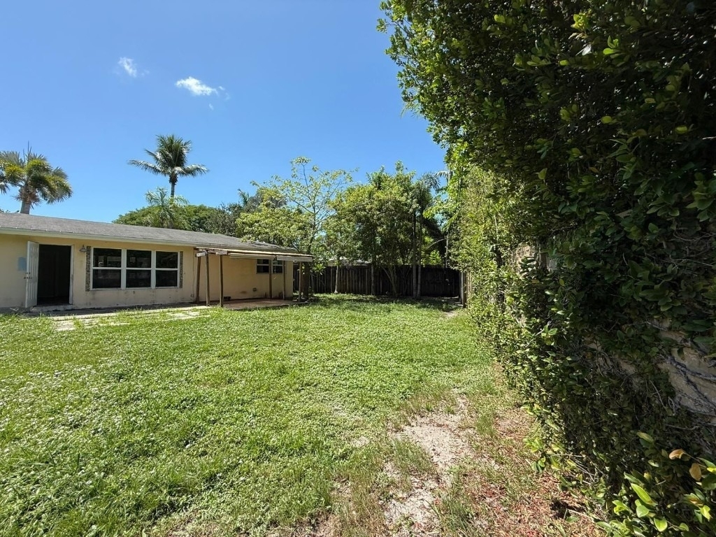 2957 Nw 6th Avenue - Photo 13